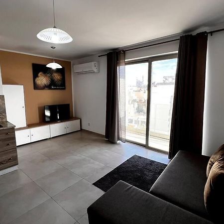Mediterranea 2 Bedroom Smart Apartment St. Paul's Bay Exteriör bild